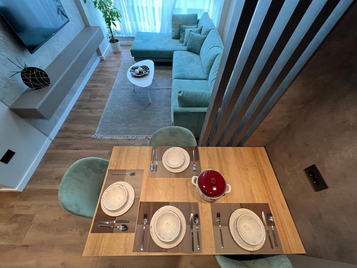 Aia Suites & Apartments Тирана Экстерьер фото