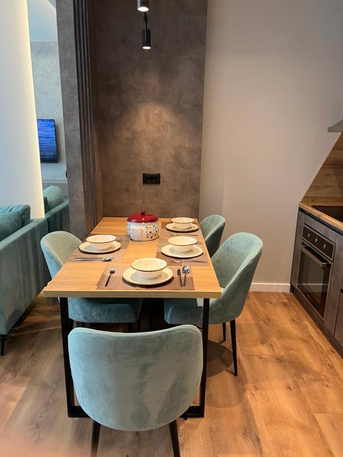 Aia Suites & Apartments Тирана Экстерьер фото