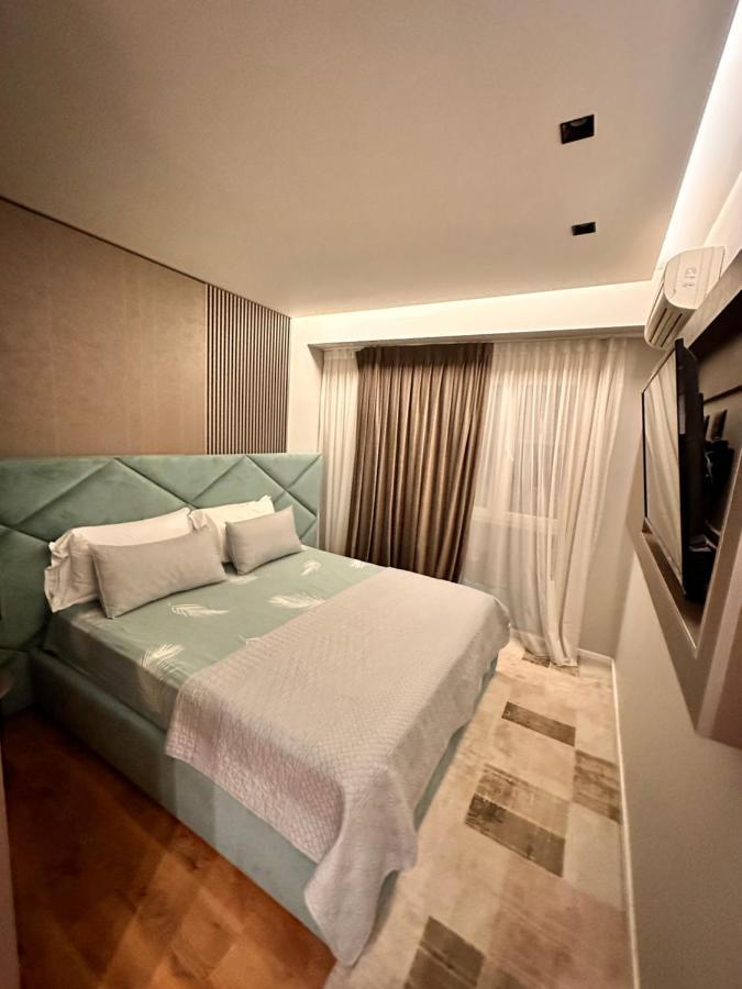 Aia Suites & Apartments Тирана Экстерьер фото